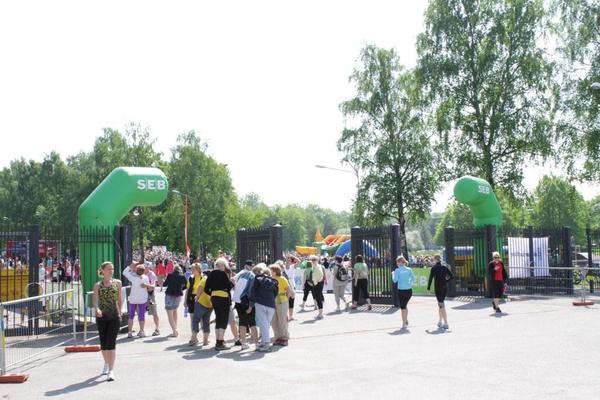 Ilmalla täytettävät puolikaaret Ilmalla täytettävät puolikaaret