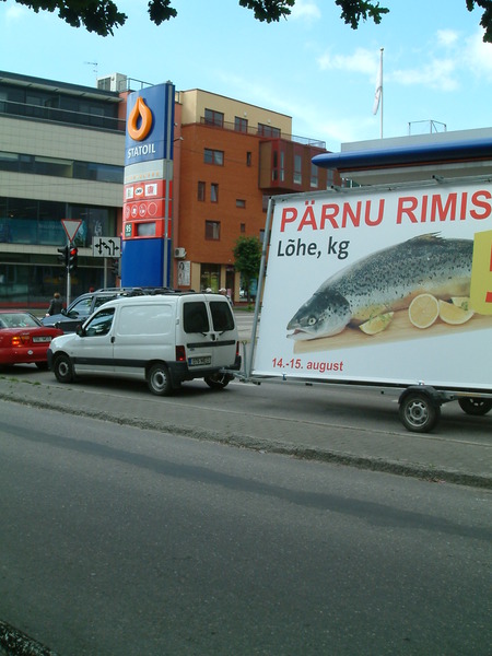Liikuv reklaamtreiler Pärnus Liikuv reklaamtreiler Pärnus