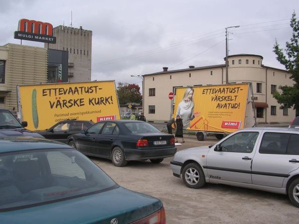 kaks reklaamtreilerit koos kaks reklaamtreilerit koos