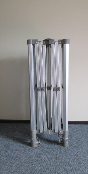 Pop Up compact telgi raam Pop Up compact telgi raam