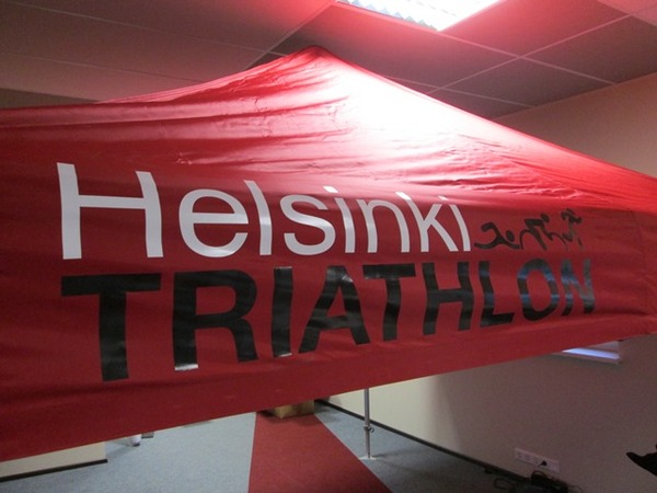 Termopainolla tehty logo Helsinki Triathlon Termopainolla tehty logo Helsinki Triathlon