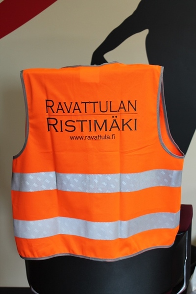 Heijastinliivi Ravattulan Ristimäki