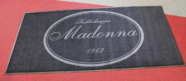 Pestav logovaip Madonna 115x240cm Pestav logovaip Madonna 115x240cm