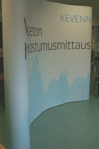 Taustaseinä Kevennys Taustaseinä Kevennys