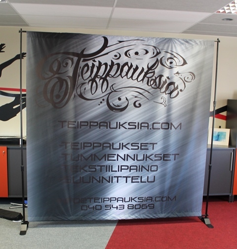 Taustaseinä 2,4x2,4m Teippauksia.com Taustaseinä 2,4x2,4m Teippauksia.com