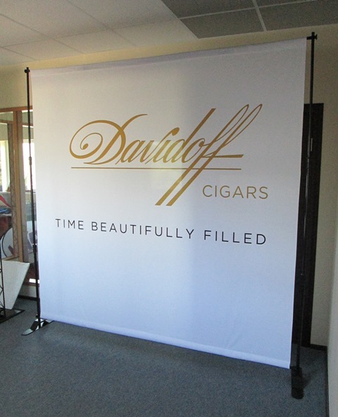 Taustasein Davidoff cigars Taustasein Davidoff cigars