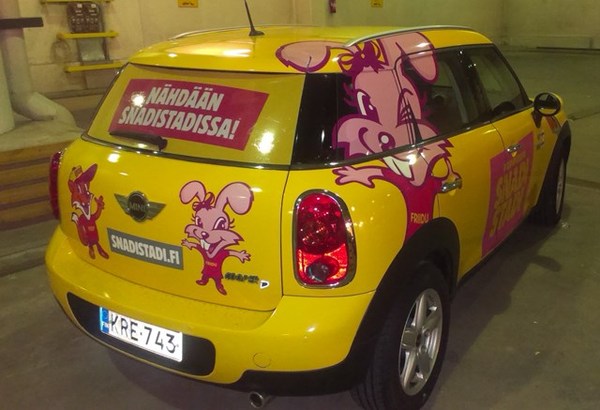 Autoteippaus minillä Autoteippaus minillä