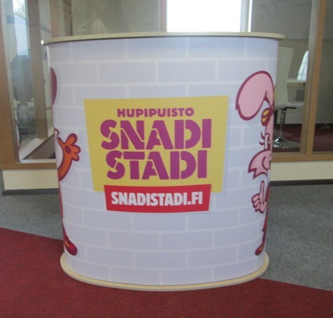 Messupöytä Messupöytä